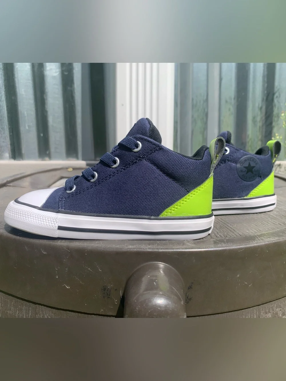 Converse Kids Navy and Neon Green Mid-Top Canvas Sneakers size 9 toddler